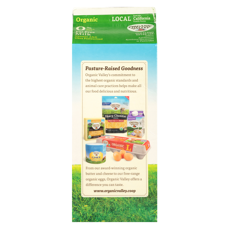 Organic Valley Fat Free Milk 1/2 Gallon CA