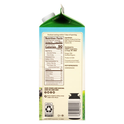 Organic Valley Fat Free Milk 1/2 Gallon CA